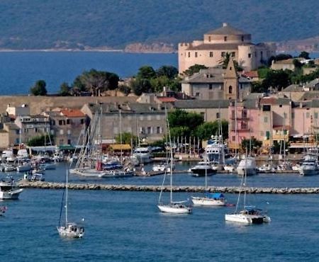 Appartement Plein Centre Saint Florent Face Au Port Εξωτερικό φωτογραφία